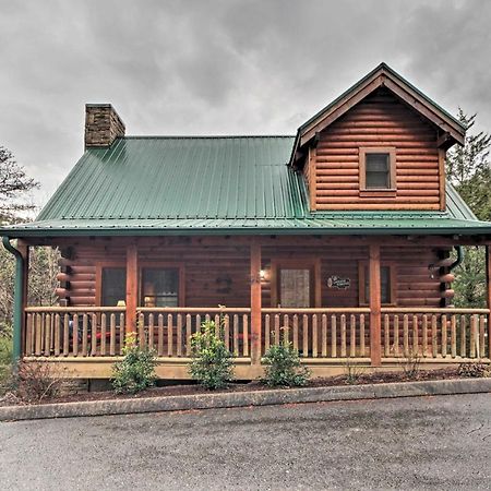 Cabin With Hot Tub About 2 Mi To Island In Pigeon Forge! Zewnętrze zdjęcie